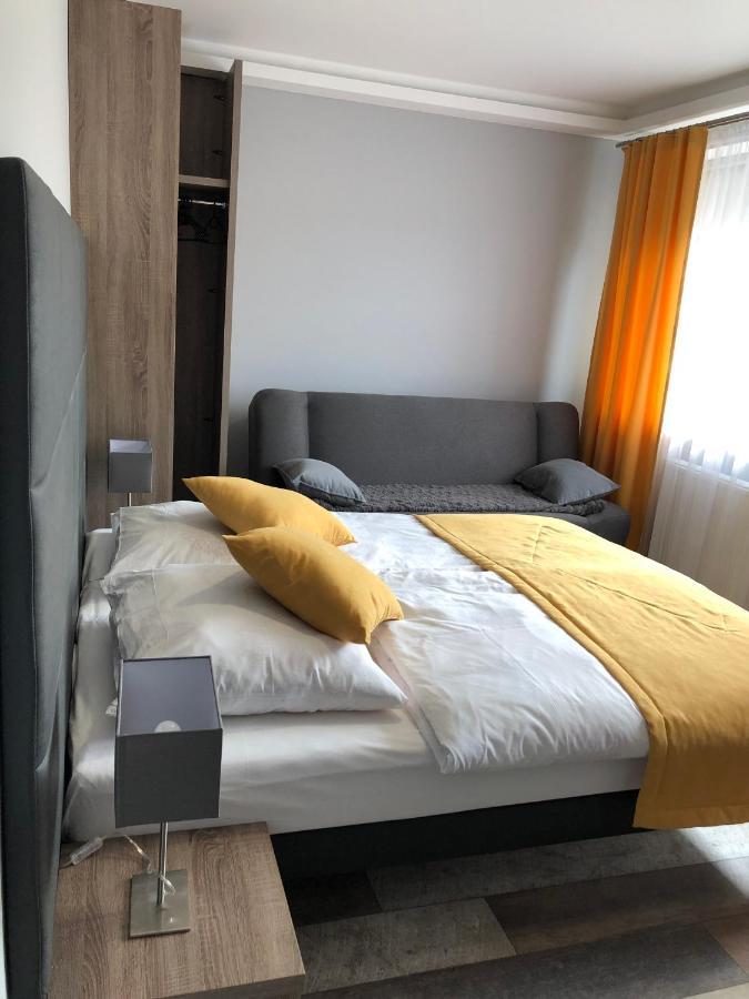 Pod Rozami Apartment Grzybowo  Bagian luar foto